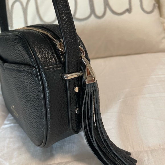 Kate Spade. Leather Black crossbody camera bag. Used once. Like new. - Picture 6 of 11
